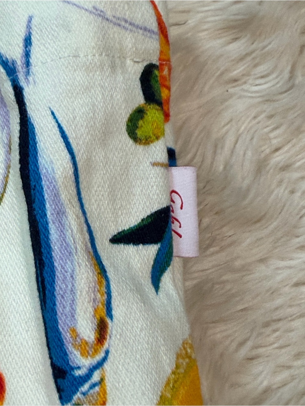 Lisa Says Gah Baby Tote in Italian Summer Canvas Bag Sardine Shrimp Lemon Rare - Picture 3 of 5